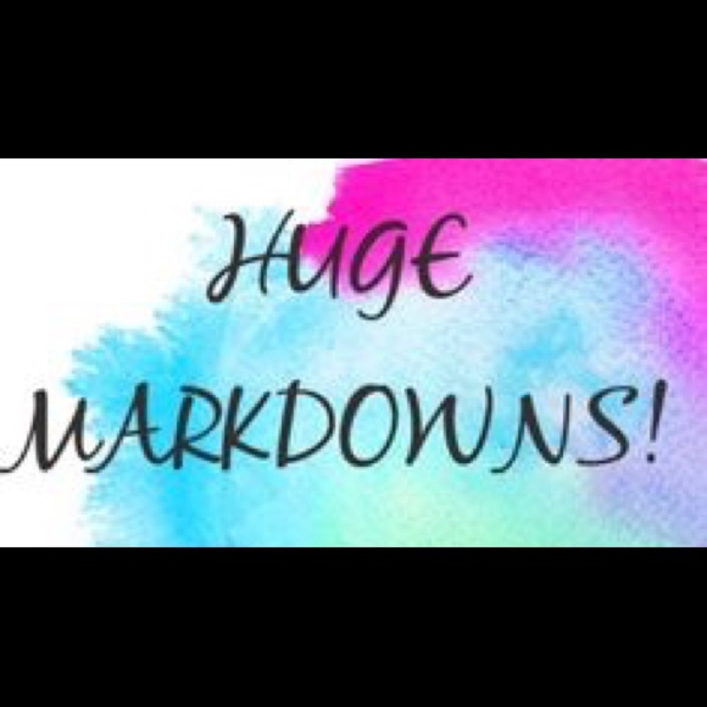 Huge markdowns! Buy now and I will ship 2morrow
